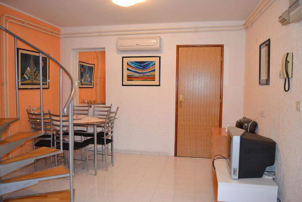 Apartments Cavae Romanae 메덜린 객실 사진