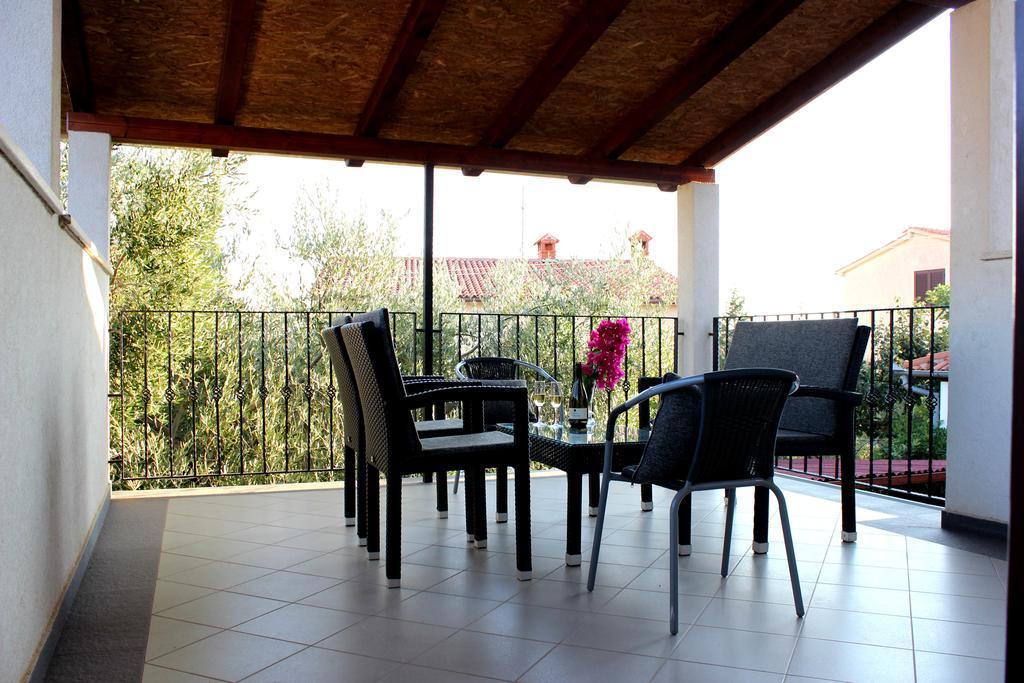 Apartments Cavae Romanae 메덜린 외부 사진