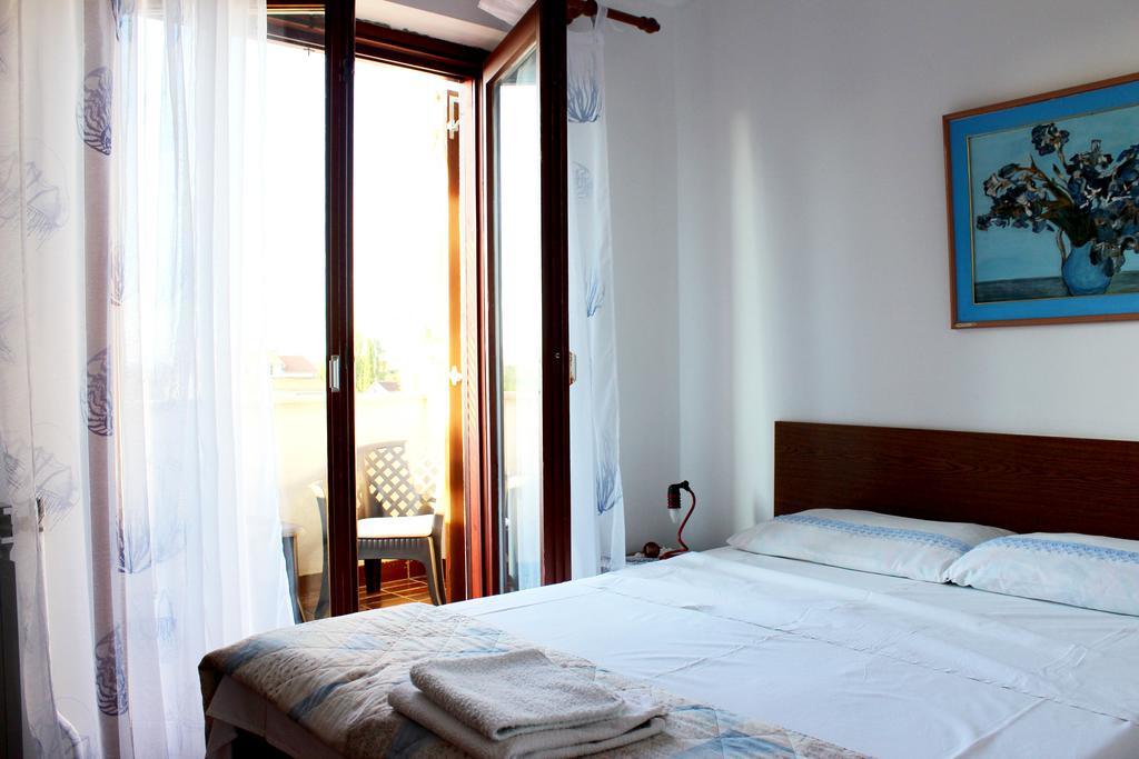 Apartments Cavae Romanae 메덜린 외부 사진